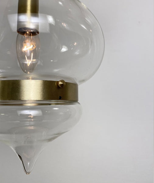 Triple-CRATE-HANGING-LAMP-ottoman