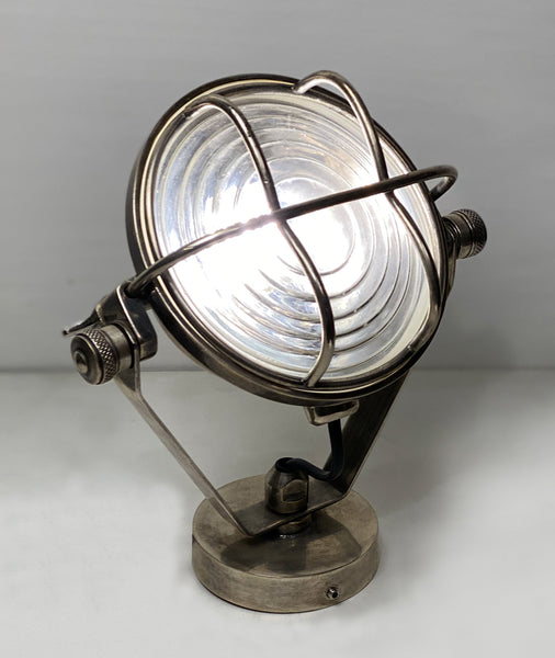 Quinn Wall Light