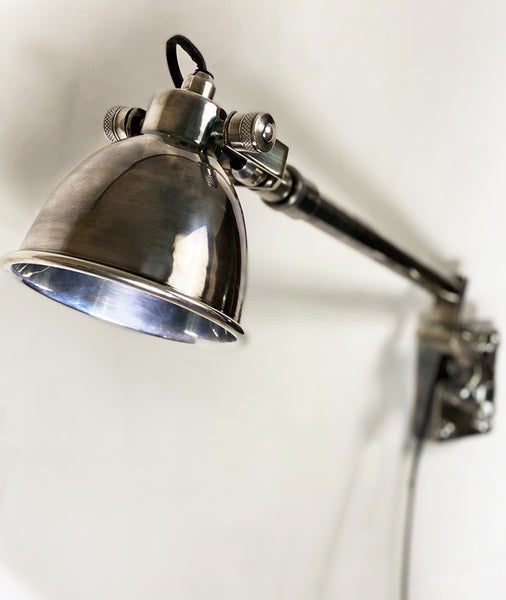 Ava Wall Lamp