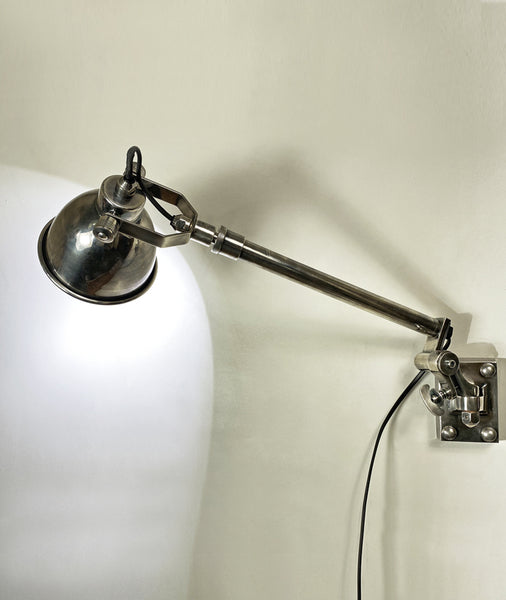 Ava Wall Lamp