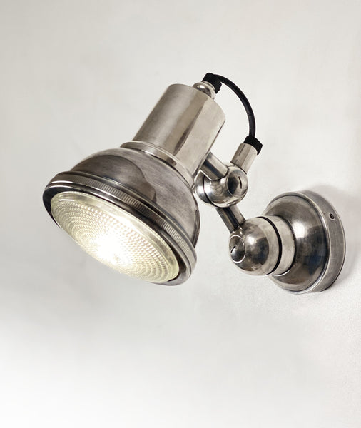 Brooklyn Wall Light
