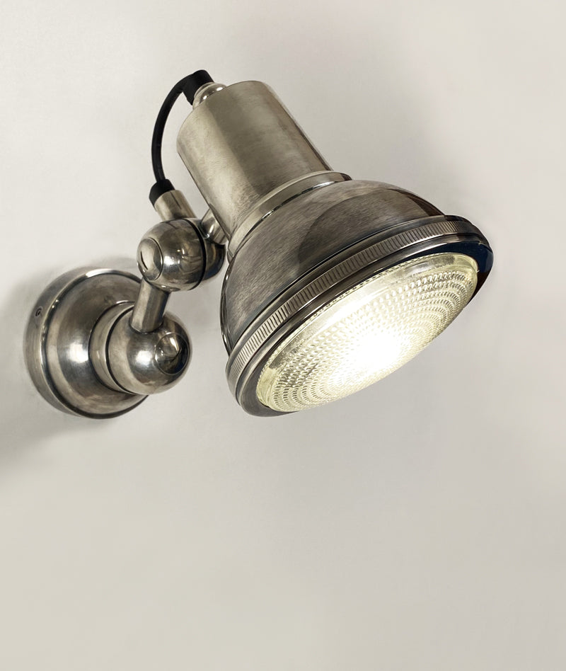 Brooklyn Wall Light